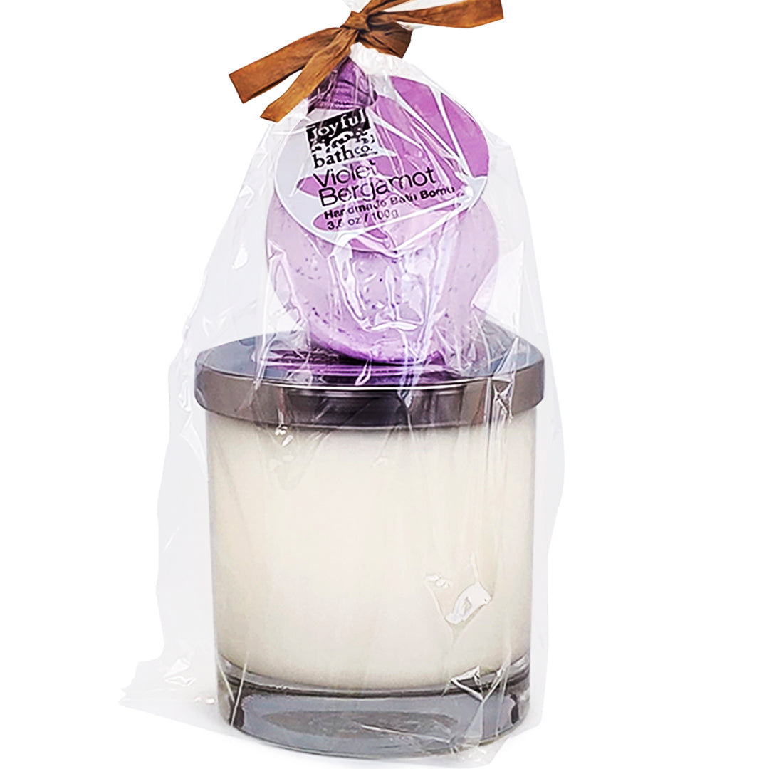 Violet Bergamot Soy Candle with Handmade Bath Bomb